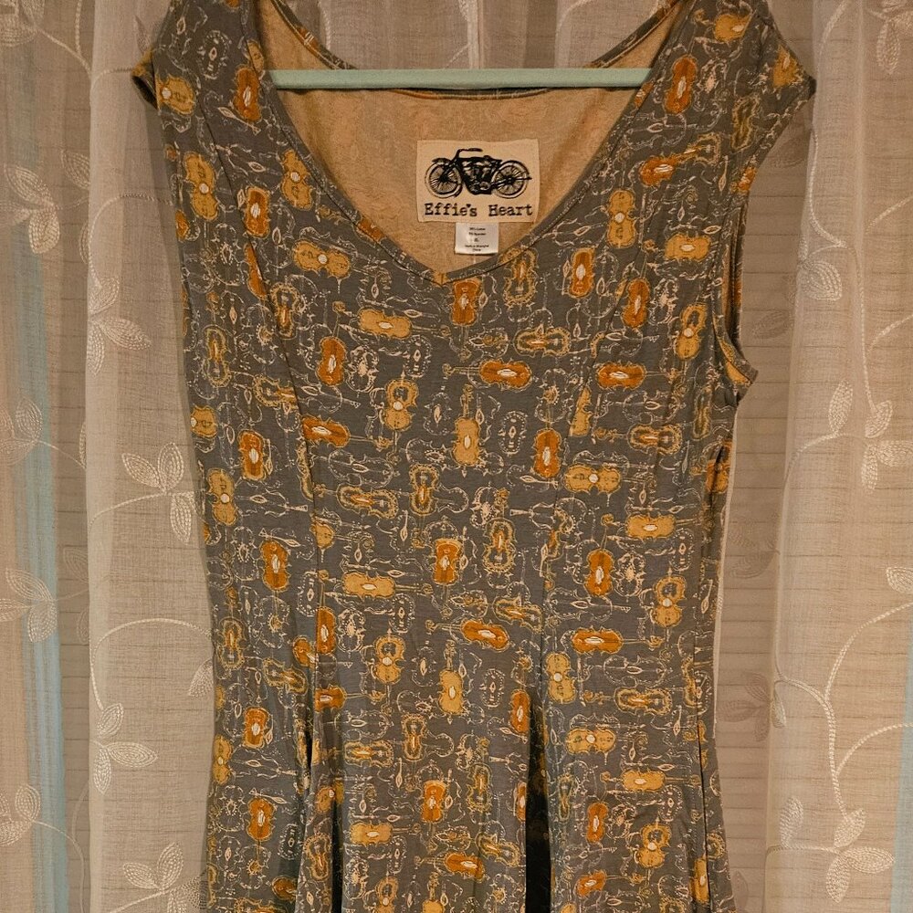 Effies heart dress